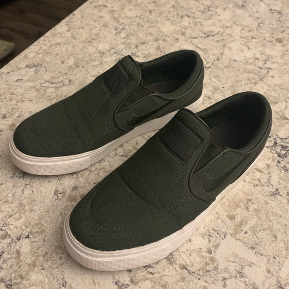 Nike slip ons Stefan Janoski - Picture 14 of 15